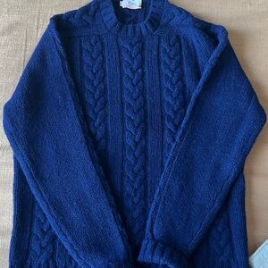 100% Wool Deans of Scotland Navy Cable Knit Women's Sweater